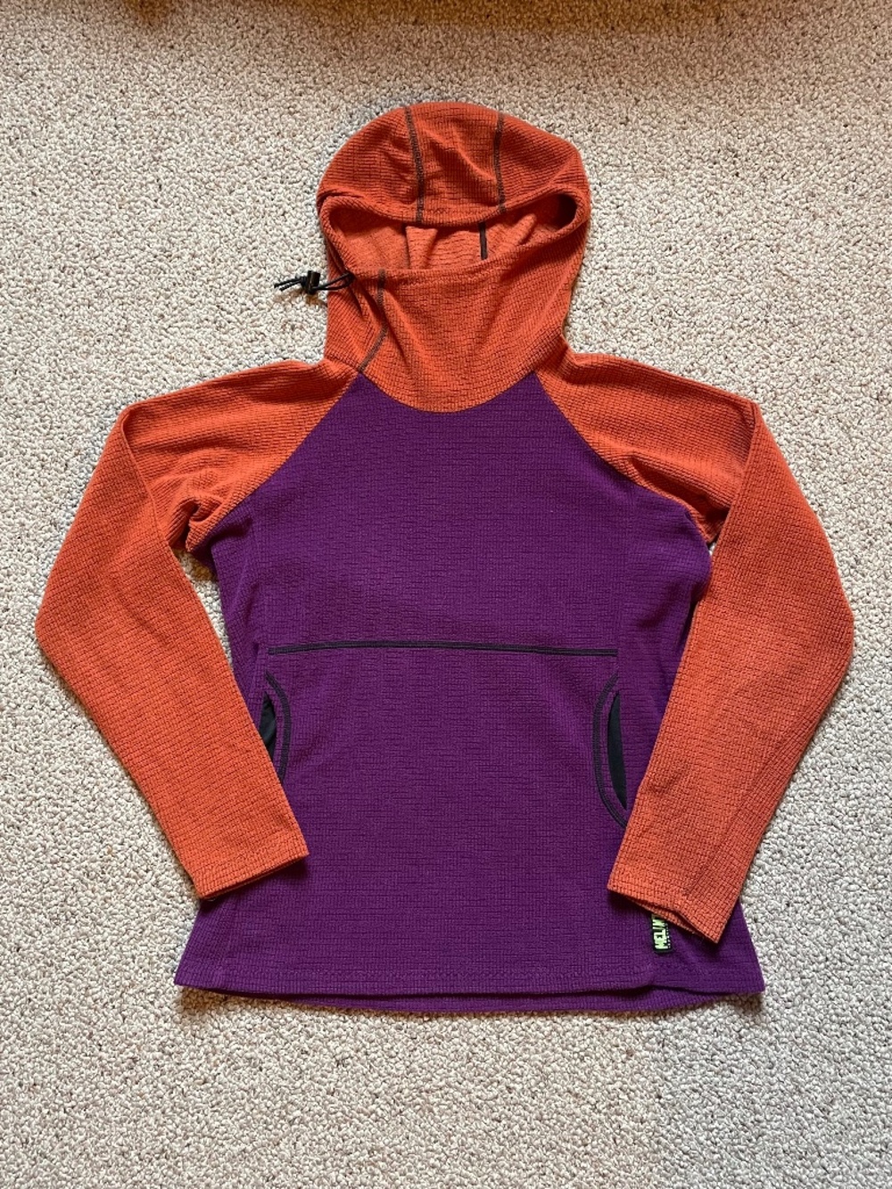 Melanzana V1 Hoodie. Women’s Medium, EUC